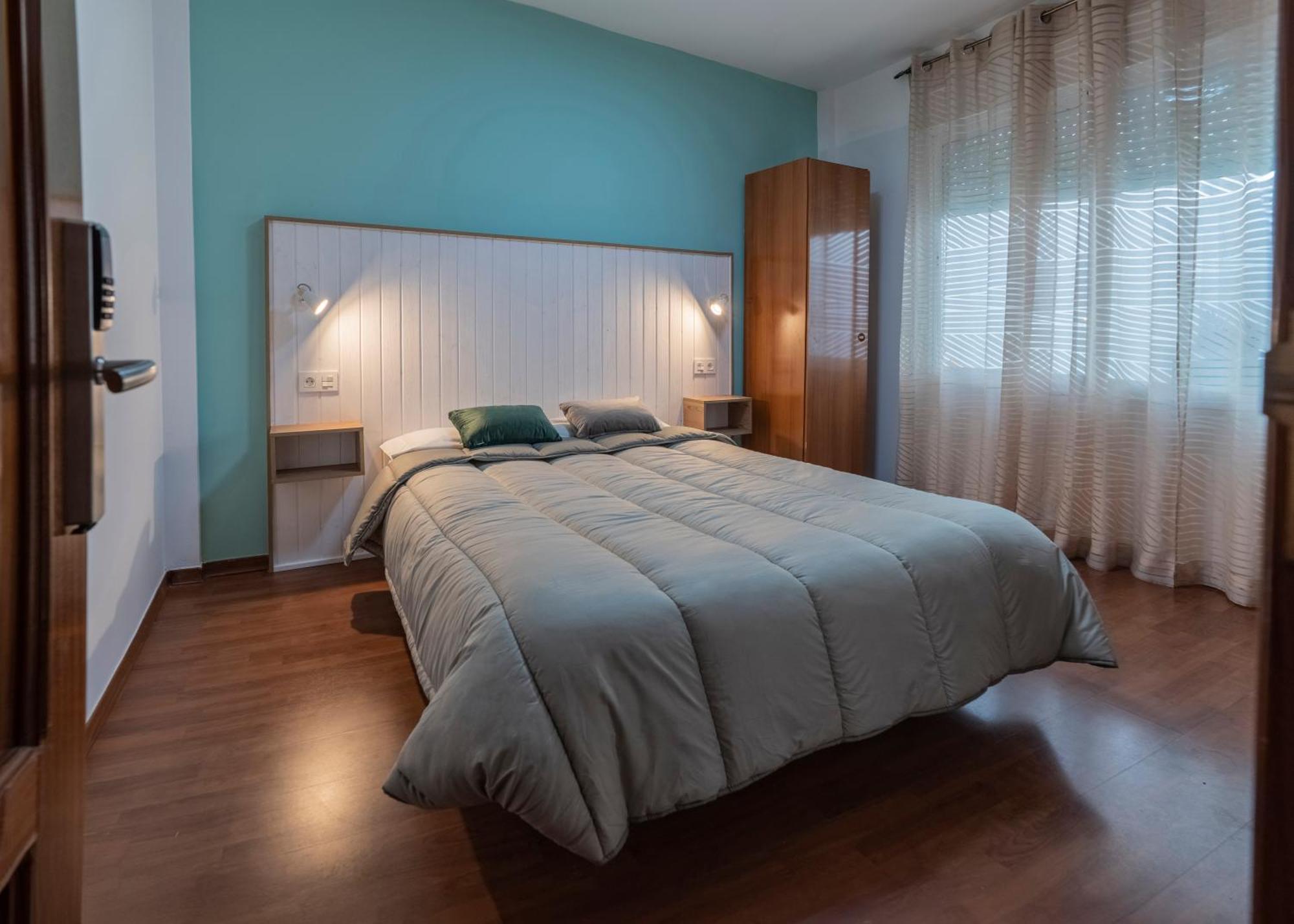 Hostal Julio Cesar Ла-Вірджен-Дель-Каміно Екстер'єр фото